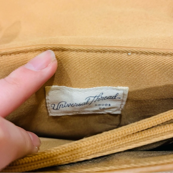 3/$15 Universal Thread Faux Leather Crossbody Bag - Picture 7 of 15